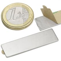 Parallélépipède magnétique autocollant 40 x 12 x 1 mm