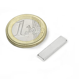 Q-20-05-02-HN, Parallélépipède magnétique 20 x 5 x 2 mm, néodyme, 44H, nickelé