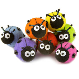 LIV-83, Ladybird, deco magnet made of felt, with glass beads