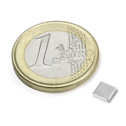 Q-CDM50-N, Parallélépipède magnétique 5 x 5 x 1,2 mm, néodyme, N50, nickelé