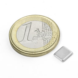Q-07-06-1.2-N, Parallélépipède magnétique 7 x 6 x 1,2 mm, néodyme, N50, nickelé