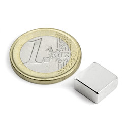 Q-10-10-05-N, Parallélépipède magnétique 10 x 10 x 5 mm, néodyme, N42, nickelé