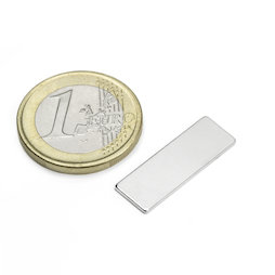 Q-25-08-01-N, Parallélépipède magnétique 25 x 8 x 1 mm, néodyme, N48, nickelé
