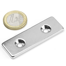 CS-Q-60-20-04-N, Parallélépipède magnétique 60 x 20 x 4 mm, avec trou de fixation biseauté, N35, nickelé