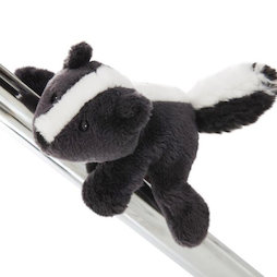 LIV-123/skunk, MagNICI magnetic plush toys, skunk Steve, with magnets in paws