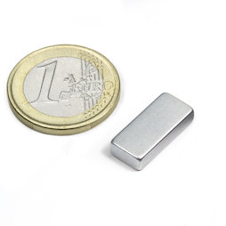 Q-18-08-04-Z, Parallélépipède magnétique 18 x 8 x 4 mm, néodyme, N45, zingué