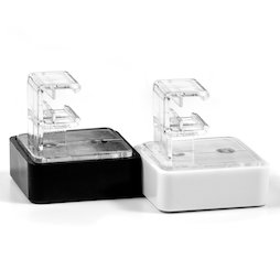 SF-MBF-02, Plafondmagneet met houder voor kaartramen, ferriet magneetsysteem in kunststof behuizing, met horizontale adapter