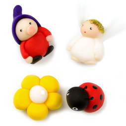 LIV-41/mixed2, Handmade magneten, Fimo unicaten in een set van 4, met kabouter, engel, bloem en lieveheersbeestje