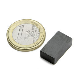 FE-Q-18-10-06, Parallélépipède magnétique 18 x 10 x 6 mm, ferrite, Y35, sans placage